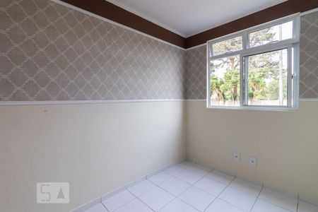 Quarto 1 de apartamento para alugar com 3 quartos, 50m² em Fazendinha, Curitiba