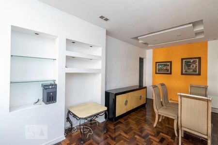 Sala de apartamento para alugar com 2 quartos, 90m² em Icaraí, Niterói