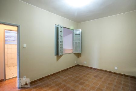 Quarto 1 de casa para alugar com 2 quartos, 127m² em São Cristóvão, Rio de Janeiro