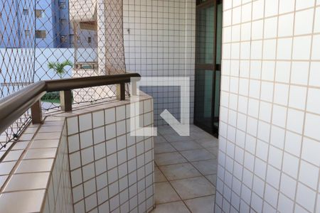 Varanda da sala de apartamento para alugar com 3 quartos, 150m² em Mansões Santo Antônio, Campinas