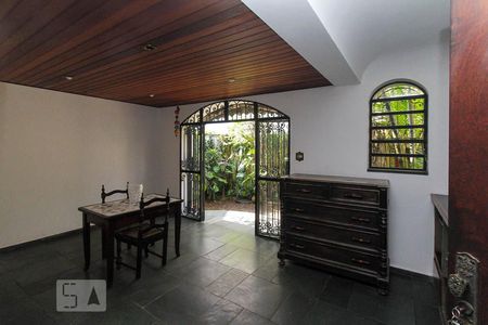 Sala de casa à venda com 4 quartos, 300m² em Tatuapé, São Paulo