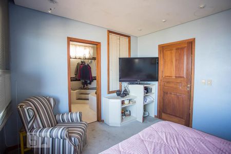 Casa de condomínio à venda com 450m², 5 quartos e 2 vagas Casa de condomínio à venda com 450m², 5 quartos e 2 vagasSuíte