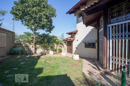 Casa de condomínio à venda com 450m², 5 quartos e 2 vagas Casa de condomínio à venda com 450m², 5 quartos e 2 vagasJardim