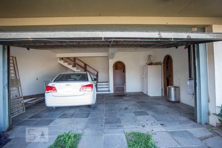 Casa de condomínio à venda com 450m², 5 quartos e 2 vagas Casa de condomínio à venda com 450m², 5 quartos e 2 vagasGaragem