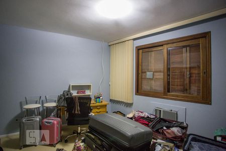 Casa de condomínio à venda com 450m², 5 quartos e 2 vagas Casa de condomínio à venda com 450m², 5 quartos e 2 vagasQuarto 3