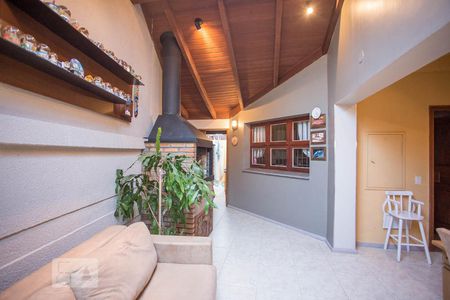 Casa de condomínio à venda com 450m², 5 quartos e 2 vagas Casa de condomínio à venda com 450m², 5 quartos e 2 vagasSala 2