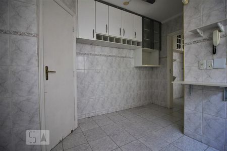 Cozinha de casa para alugar com 3 quartos, 140m² em Paraíso do Morumbi, São Paulo