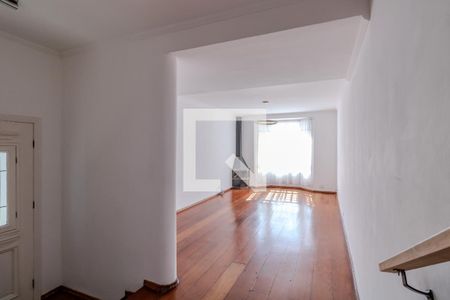 Sala  de casa para alugar com 3 quartos, 140m² em Paraíso do Morumbi, São Paulo