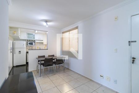 Sala de apartamento para alugar com 2 quartos, 65m² em Vila João Jorge, Campinas