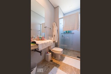 Banheiro da Suíte 1 de apartamento à venda com 2 quartos, 284m² em Tamboré, Santana de Parnaíba