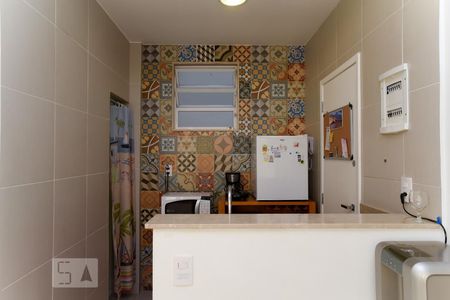 Cozinha de apartamento para alugar com 3 quartos, 80m² em Leblon, Rio de Janeiro