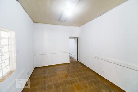 Sala de casa à venda com 6 quartos, 130m² em Pari, São Paulo