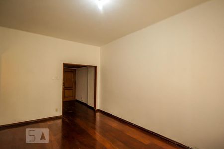 Apartamento à venda com 119m², 3 quartos e 1 vagaSala