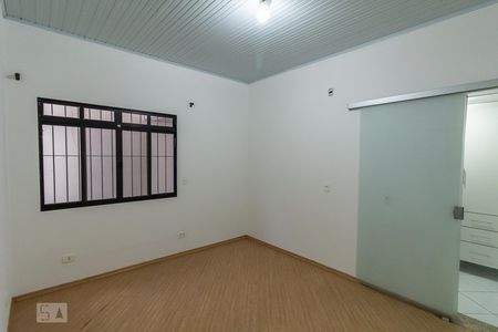 Quarto de casa para alugar com 3 quartos, 110m² em Jardim Oriental, São Paulo