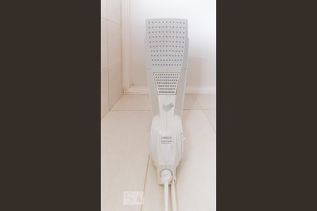 Casa para alugar com 340m², 5 quartos e 4 vagas Casa para alugar com 340m², 5 quartos e 4 vagasDetalhe banheiro da suíte