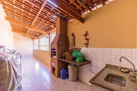 Casa para alugar com 340m², 5 quartos e 4 vagas Casa para alugar com 340m², 5 quartos e 4 vagasChurrasqueira