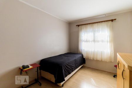 Casa para alugar com 340m², 5 quartos e 4 vagas Casa para alugar com 340m², 5 quartos e 4 vagasQuarto 2