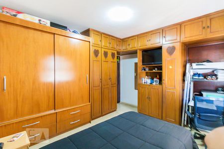 Casa para alugar com 340m², 5 quartos e 4 vagas Casa para alugar com 340m², 5 quartos e 4 vagasQuarto 1