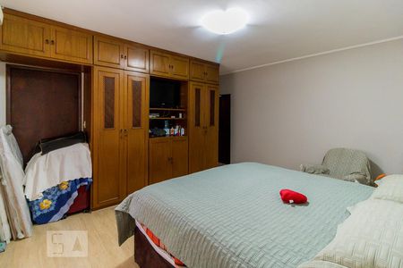 Casa para alugar com 340m², 5 quartos e 4 vagas Casa para alugar com 340m², 5 quartos e 4 vagasSuíte