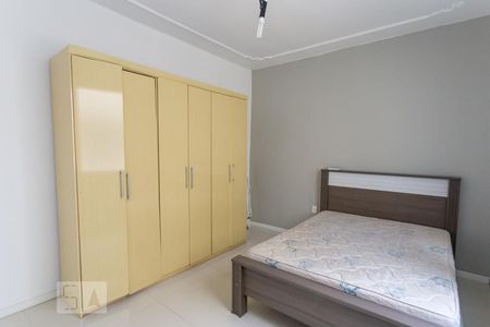 Quarto de apartamento à venda com 1 quarto, 49m² em Menino Deus, Porto Alegre