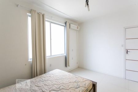 Quarto de apartamento à venda com 1 quarto, 49m² em Menino Deus, Porto Alegre