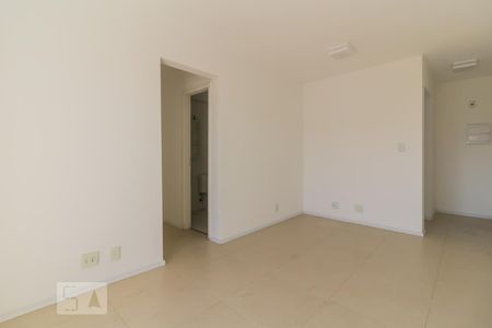 Sala de apartamento para alugar com 3 quartos, 74m² em Macedo, Guarulhos