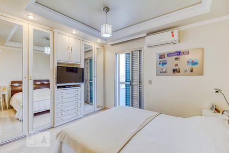 Apartamento à venda com 178m², 4 quartos e 4 vagas Apartamento à venda com 178m², 4 quartos e 4 vagasPrimeira suíte