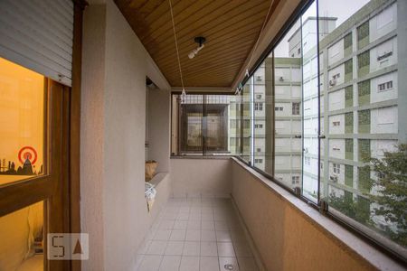 Varanda de apartamento à venda com 2 quartos, 68m² em Menino Deus, Porto Alegre