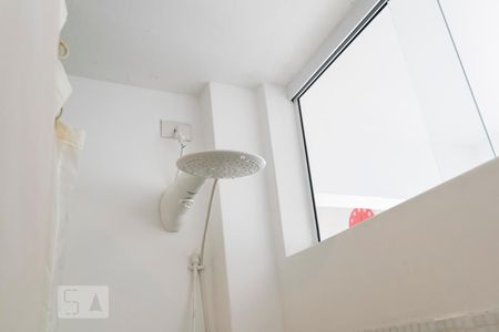 Banheiro (Chuveiro) de apartamento para alugar com 2 quartos, 80m² em Vila Mariana, São Paulo