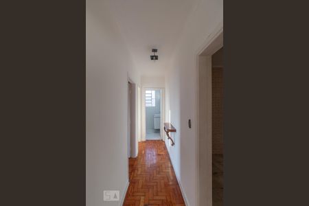 Corredor de apartamento para alugar com 3 quartos, 130m² em Vila da Saúde, São Paulo