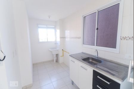 Cozinha de apartamento para alugar com 1 quarto, 32m² em Vila Talarico, São Paulo