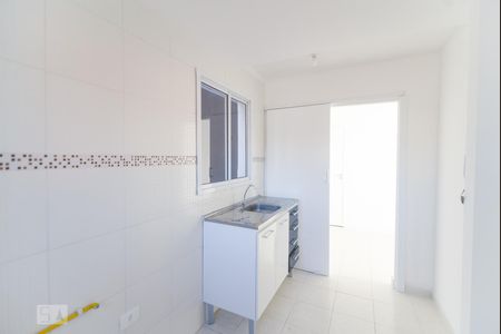 Cozinha de apartamento para alugar com 1 quarto, 32m² em Vila Talarico, São Paulo