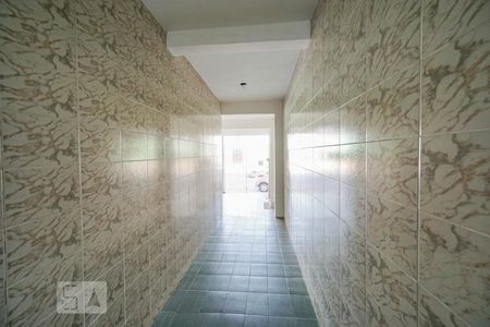 Casa à venda com 280m², 4 quartos e 2 vagas Casa à venda com 280m², 4 quartos e 2 vagasEntrada