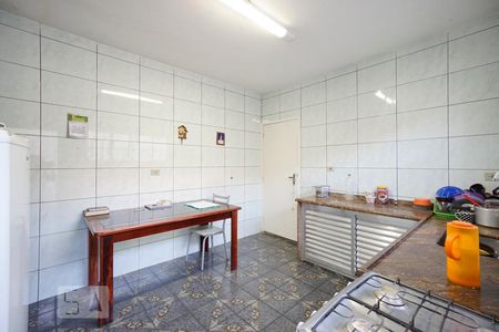 Casa à venda com 280m², 4 quartos e 2 vagas Casa à venda com 280m², 4 quartos e 2 vagasCozinha