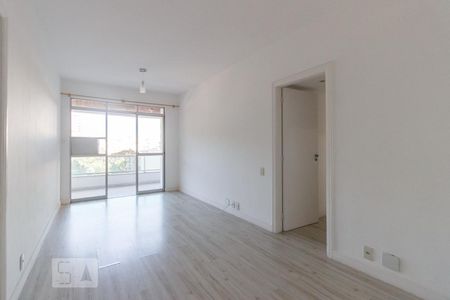 Sala de apartamento para alugar com 2 quartos, 80m² em Barra da Tijuca, Rio de Janeiro