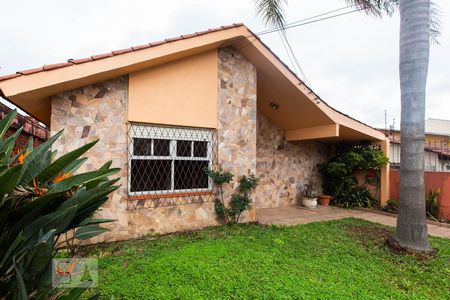 Fachada de casa à venda com 4 quartos, 214m² em Tristeza, Porto Alegre