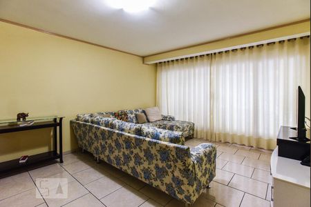 Sala de casa à venda com 3 quartos, 200m² em Nova Petrópolis, São Bernardo do Campo