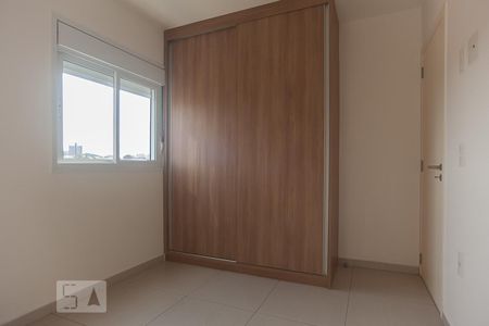 Quarto 2 de apartamento para alugar com 3 quartos, 70m² em Vila Aurocan, Campinas