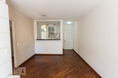 Sala de apartamento para alugar com 3 quartos, 76m² em Vila Anglo Brasileira, São Paulo