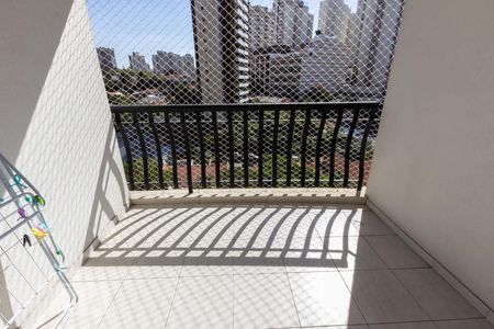 Varanda de apartamento para alugar com 3 quartos, 76m² em Vila Anglo Brasileira, São Paulo