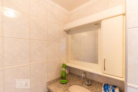 Banheiro de apartamento à venda com 3 quartos, 103m² em Vila Itapura, Campinas