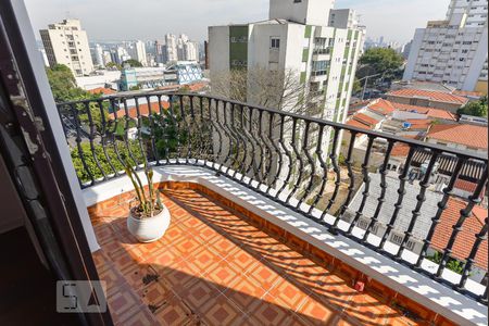 varanda de apartamento para alugar com 3 quartos, 110m² em Sumarezinho, São Paulo