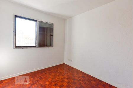 quarto 2 de apartamento para alugar com 3 quartos, 110m² em Sumarezinho, São Paulo