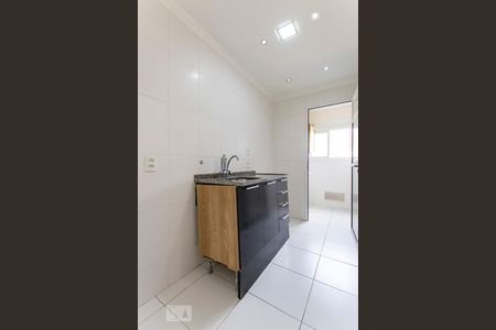 Cozinha  de apartamento à venda com 2 quartos, 55m² em Parque União, Jundiaí