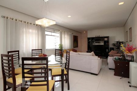 Sala de apartamento à venda com 3 quartos, 144m² em Bela Vista, São Paulo