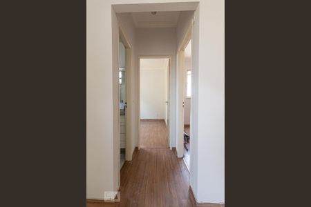 Corredor de apartamento à venda com 2 quartos, 50m² em Santa Branca, Belo Horizonte