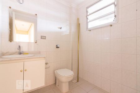 Banheiro de apartamento à venda com 2 quartos, 70m² em Jardim Peri, São Paulo