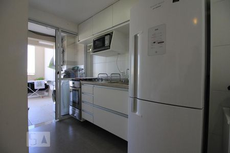 Cozinha de apartamento à venda com 3 quartos, 128m² em Vila Andrade, São Paulo