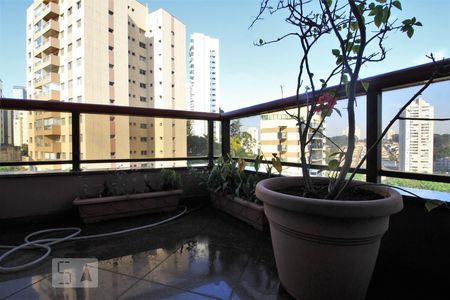 Varanda de apartamento à venda com 4 quartos, 160m² em Vila Suzana, São Paulo