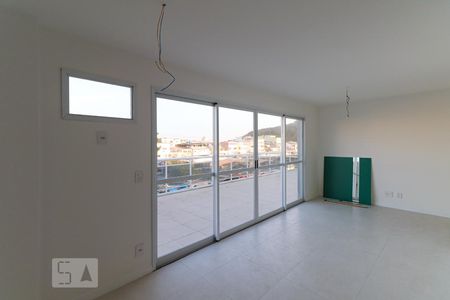 Sala de apartamento à venda com 2 quartos, 144m² em Recreio dos Bandeirantes, Rio de Janeiro